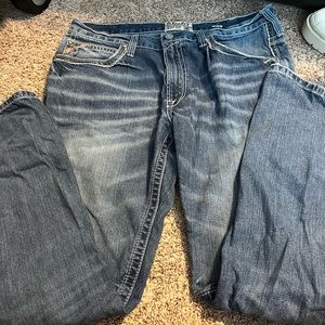 Like new mens ariat jeans. Only worn a few times. Dark blue size 38x32